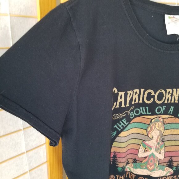 Capricorn Girl Black Graphic Tee Shirt XL EUC - Picture 6 of 6